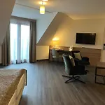 Hotel Flair Park 4*