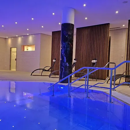 Hotel Flair Park 4*