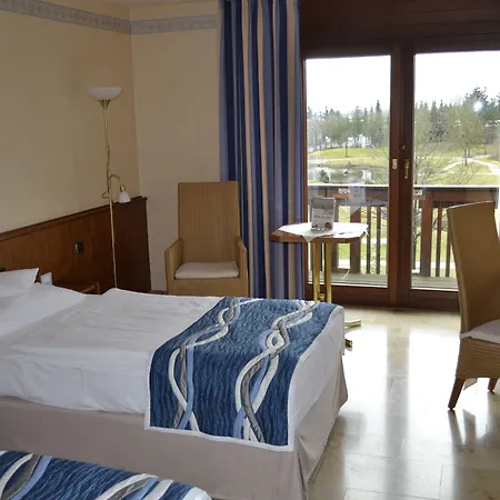 伊舍芬弗莱尔公园酒店