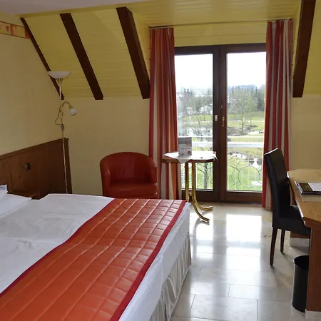 Hotell Flair Park 4*