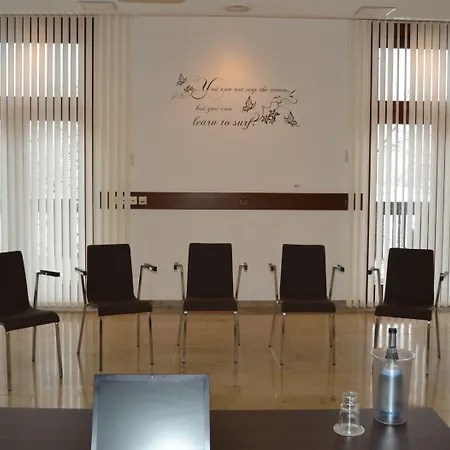 伊舍芬弗莱尔公园酒店 酒店 4*