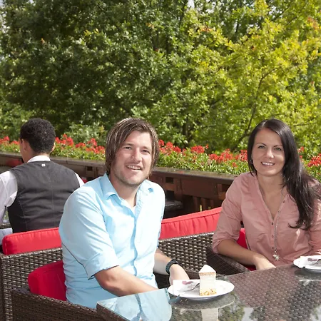 Flair Park Szálloda 4*